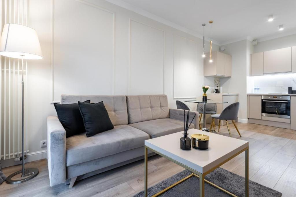 Apartament Urban Chic - Luxury -15 People- Mennica *