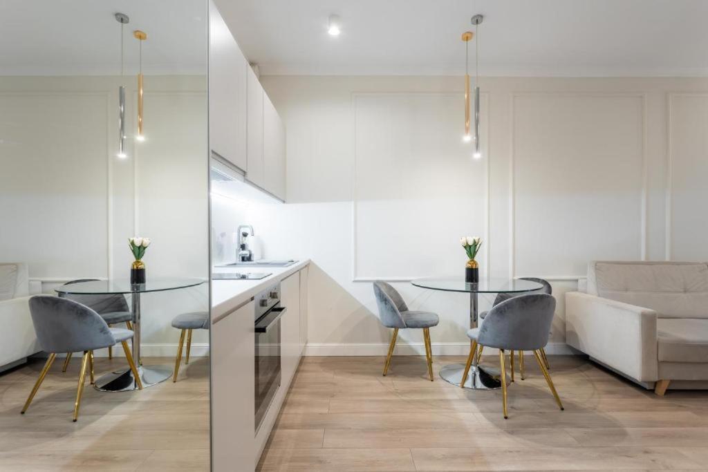 Urban Chic - Luxury -15 People- Mennica * Warszawa